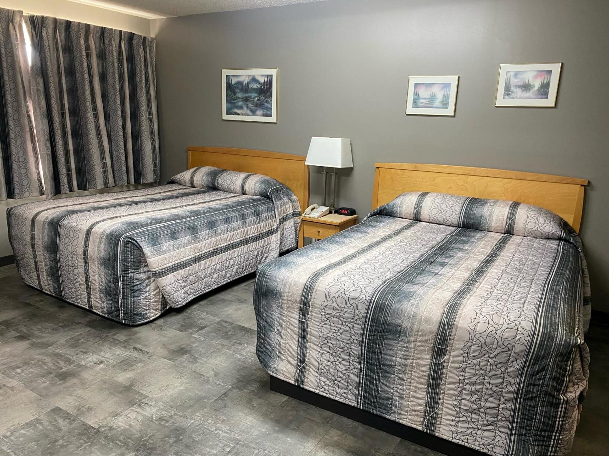 Travelodge By Wyndham Grande Prairie Exterior foto